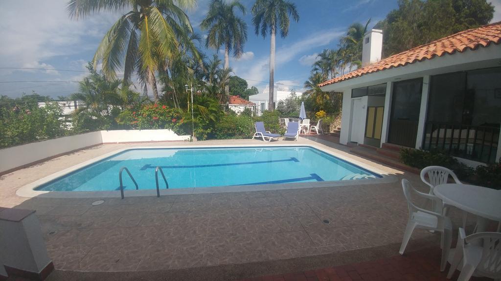 Villa Casa El Penon Girardot Exterior foto